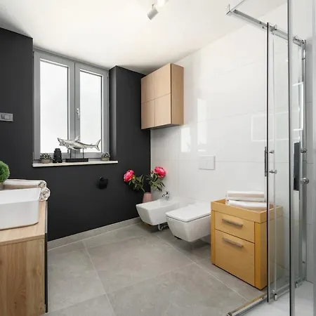 Daire Tramontana By Briskva *