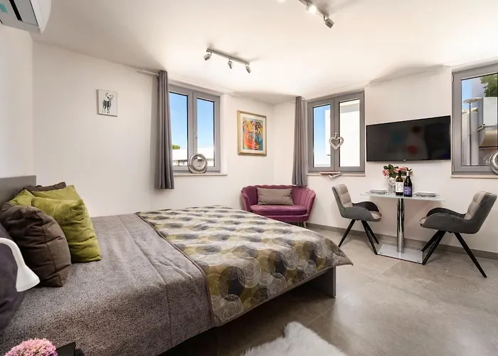 Tramontana By Briskva * 우마그